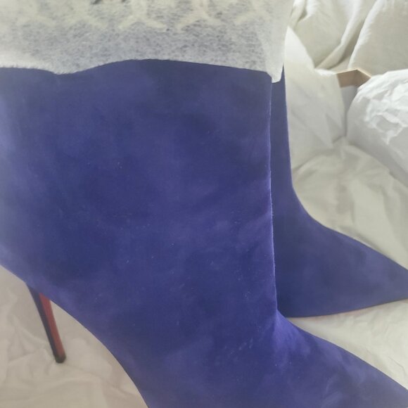 Christian Louboutin Booty Chain - Picture 8 of 16